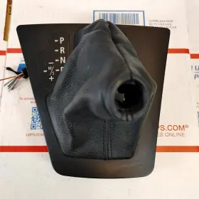 90120-461 Bmw 90120-461/0003 03-10 E83 X3 Shifter Gear Selector Bezel Cover Trim W Boot Oem