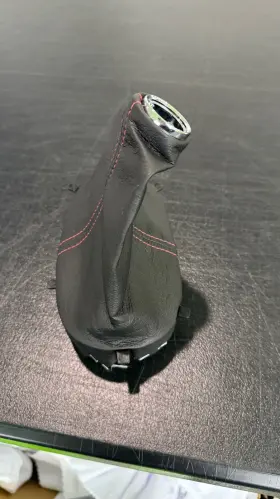 20904772 Chevrolet Corvette C6 Shifter Manual Shift Boot With Chrome Ring And Red Stitching Oem Gm