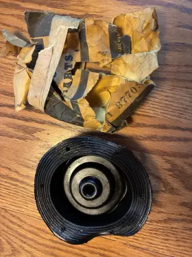 Ss2105 Gm Nos 1960-1963 Chevrolet Bench Seat 4 Speed Shift Boot Impala Bel Air Biscayne