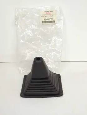 Mb446706 Mitsubishi New Oem Genuine Manual Shift Boot 1985-1996 Mighty Max Ram D50 Mirage