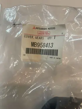 Mb958413 Mitsubishi Genuine Original Shift Boot For 3000gt. New Nos. Factory Sealed Rare