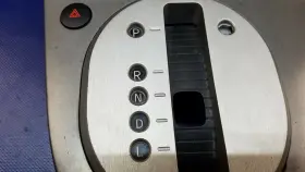 68280-et000 Nissan 07-09 Sentra Auto Trans Gear Shifter Indication Switch Bezel 2.0l # 71894 #2