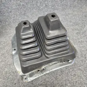 74960-56g00 Nissan 86 - 97 Pathfinder 4wd Dual Shift Shifter Boot Gray Base Oem