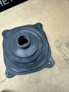 74967-cd000 Nissan 74960-cd000 03-08 350z 6mt Control Shifter Lever Hole Rubber Insulation #3