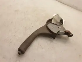 547.to1b06 Toyota 2006 Corolla Ce 1.8l Fwd At Emergency Handbrake Handle