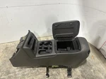2003-2007 Gm Sierra/silverado 1500-3500 Grey Front Floor Console *see Notes*. Fixed Price $535.50.